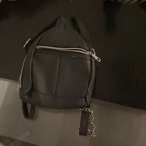 Hi I’m selling this small black backpack